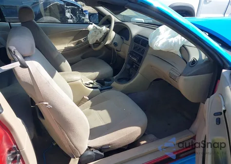 2000 Ford Mustang from USA, damaged, VIN 1FAFP4444YF186845